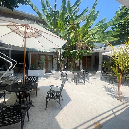 Rasdhoo Panda Holiday 中国酒店 中国餐厅 Vx Gsundindi מראה חיצוני תמונה