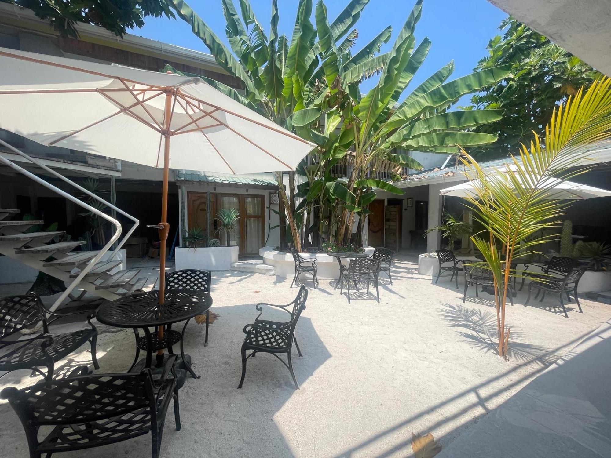 Rasdhoo Panda Holiday 中国酒店 中国餐厅 Vx Gsundindi מראה חיצוני תמונה